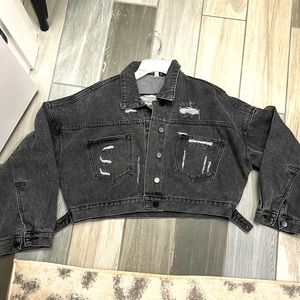 a new jacket just bought but doesn’t fit me really cute for a football game.